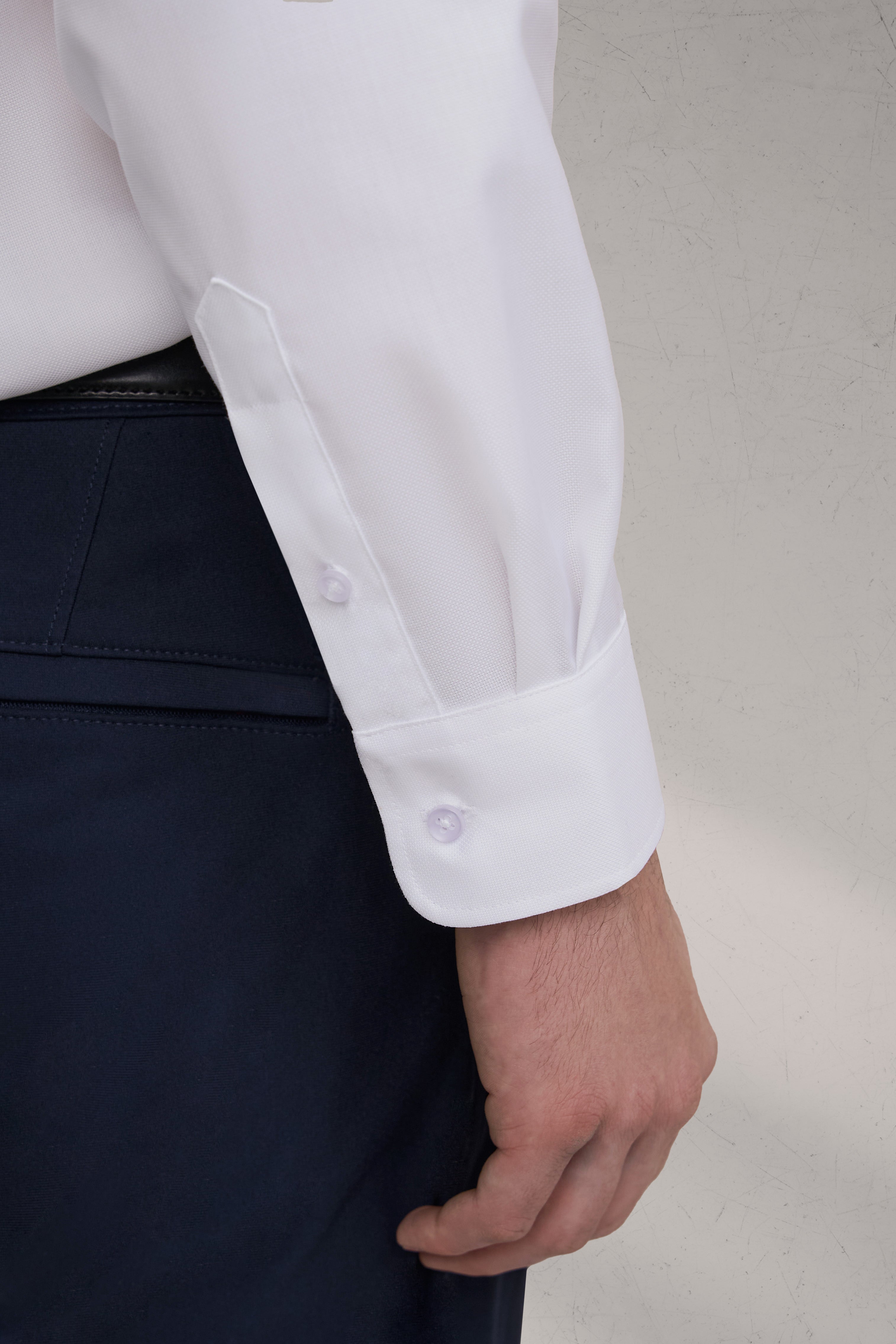 Oxford Dry & Fly White