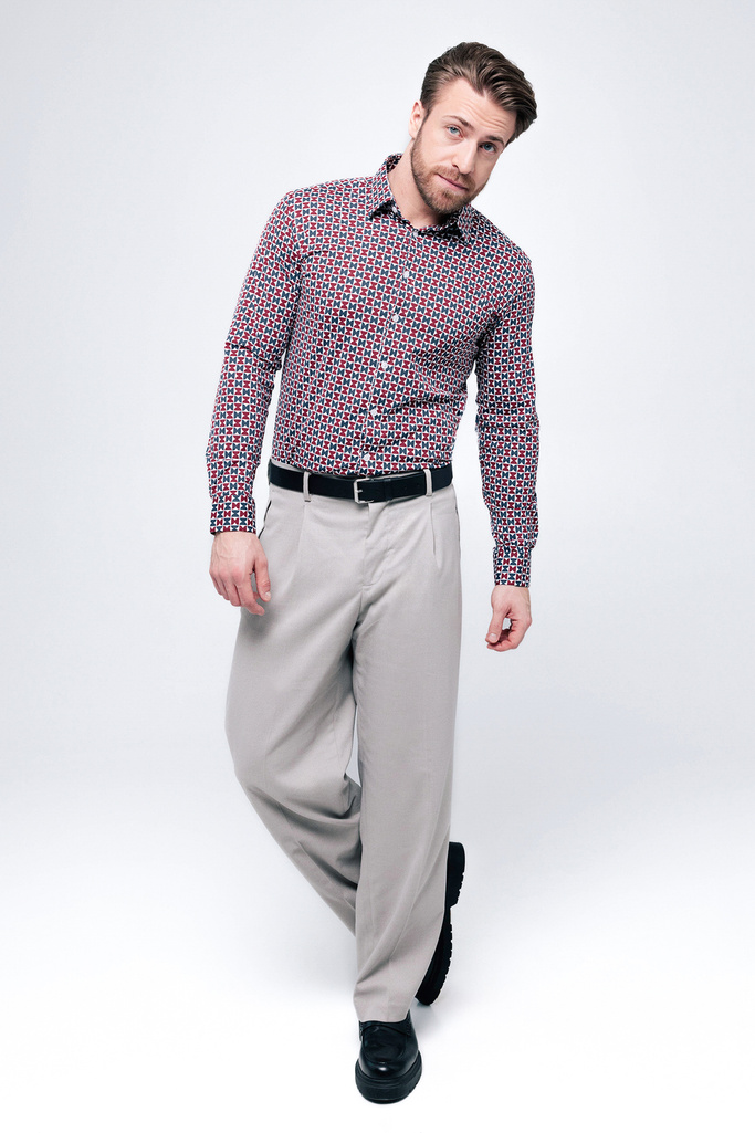 Men's patterned functional shirt - GEO NORDIC BURGUNDY