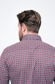 Men's patterned performance shirt - GEO NORDIC BURGUNDY